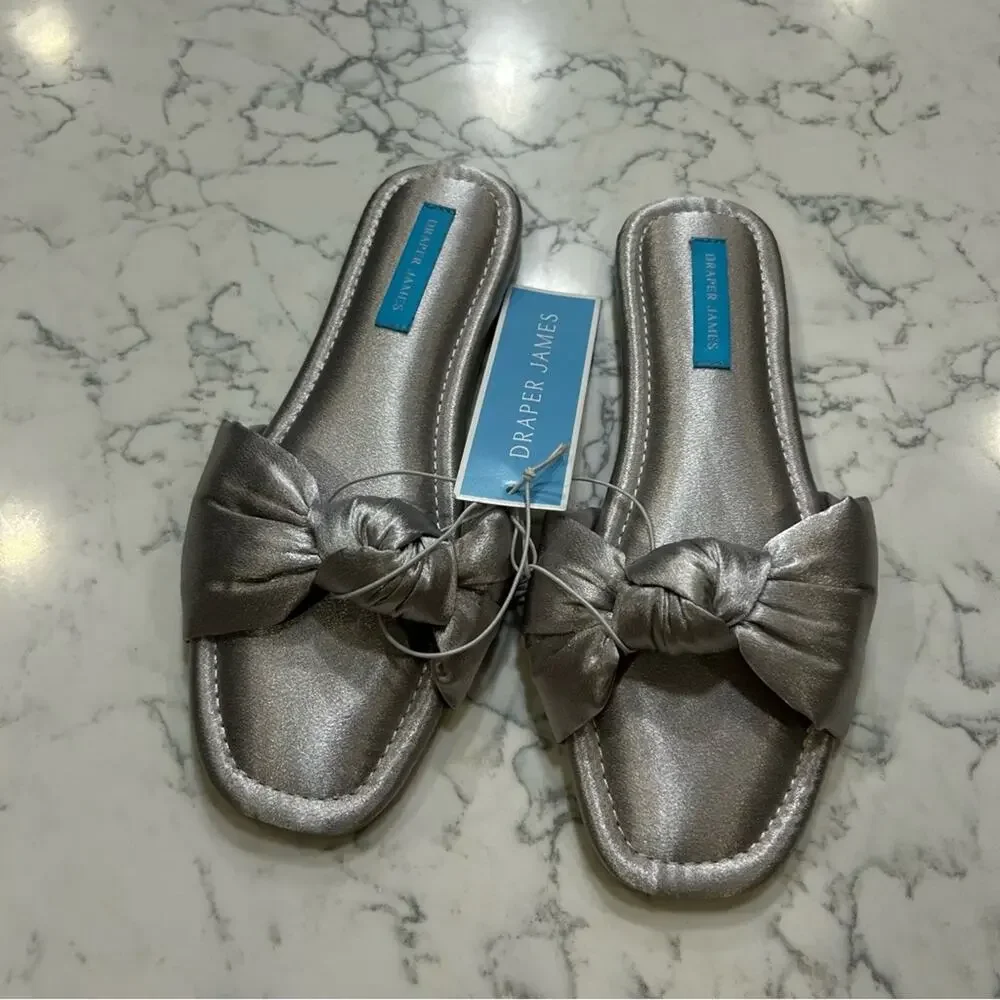 Draper James Silver Bow Slid Slip On Sandals Size Small